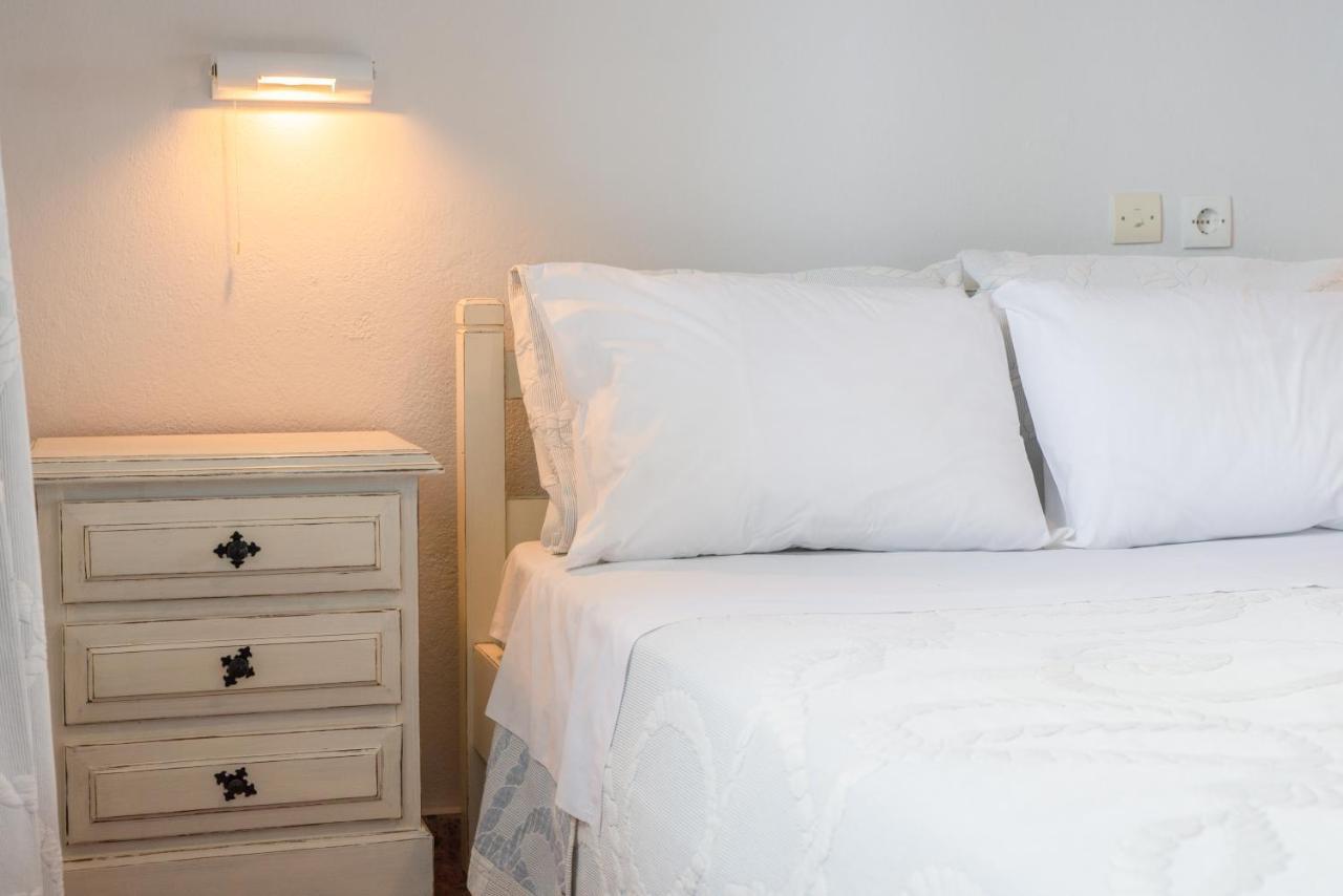 Marabou Hotel Chorefto Экстерьер фото