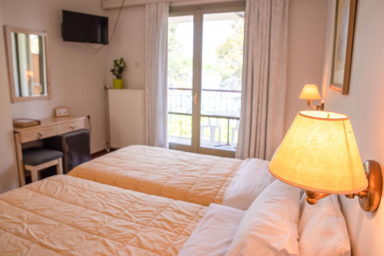 Marabou Hotel Chorefto Экстерьер фото